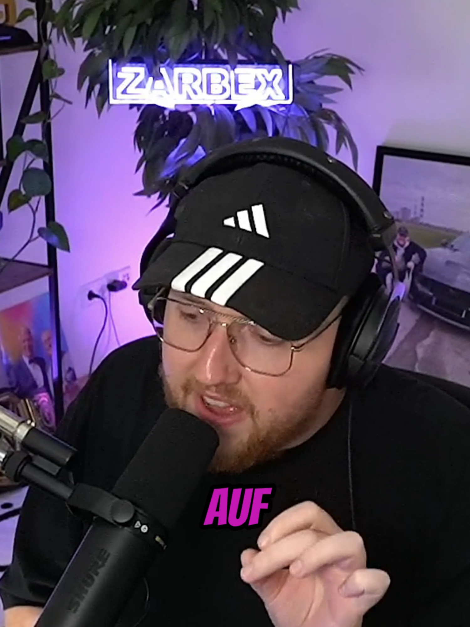 A post by @zarbex.highlights on TikTok caption: Was für ein geiler Ofen @zarbex #twitch #clips #fyp