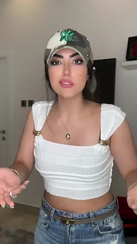 A post by @aydas on TikTok caption: Vay vay vayyyyy 😆 #fyp #foryou #keşfet #aydasteam 