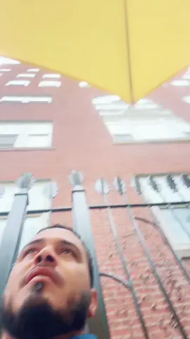 A post by @mariolcalderon on TikTok caption: After this interaction , he asked if he can give me head!! I got up and left , I said you no COOTH!!#fyp #lgbtq🏳️‍🌈 #millenial #eldermillenial #millennialsoftiktok 