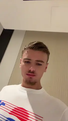 A post by @tomsursnaaaap on TikTok