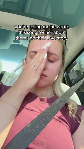 A post by @yannareads on TikTok caption: Literally no one talk to me today, I sobbed like 3 times already #alexwarren 