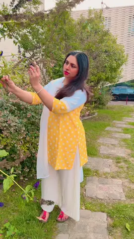 A post by @triptyakhand on TikTok caption: nice song🥰🥰#foryou #foryourpage #fypシ゚viral #tiktokfrance🇨🇵 