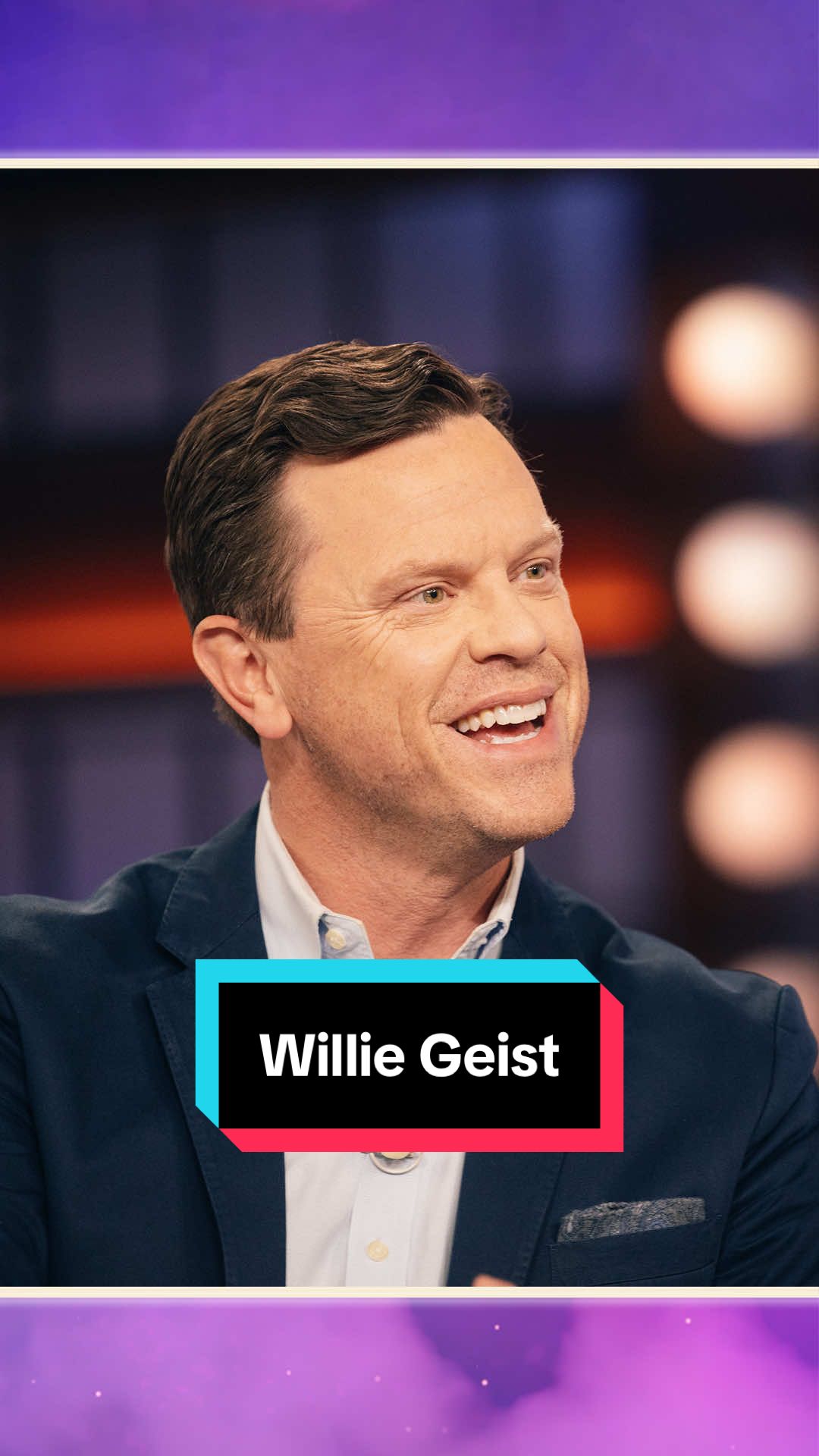 A post by @kellyclarksonshow on TikTok caption: We NEED a #WillieGeist Cameo-oke! #KellyClarkson #Cover #TodayShow 