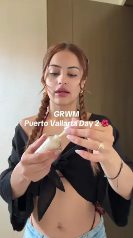 A post by @evelynomadera on TikTok caption: Puerto Vallarta Day 2 🌺 #evelynortiz #fyp 