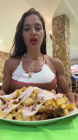 A post by @annasuarato1 on TikTok