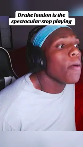 A post by @mrcharlesjr1 on TikTok caption: Twitch:mrcharlesjr #mrcharlesjr1 #streamerclips #fyp #foryoupage #yapper #atlantafalcons #football #nfl #drakelondon #widereciever #best 