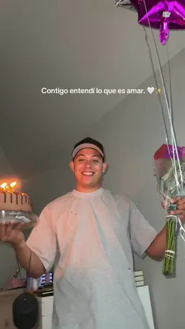 A post by @eliesparzaa on TikTok caption: Literal.🥰💞✨