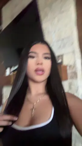 A post by @weluvanahi on TikTok caption: Can yall tell who my fav islander is?😏