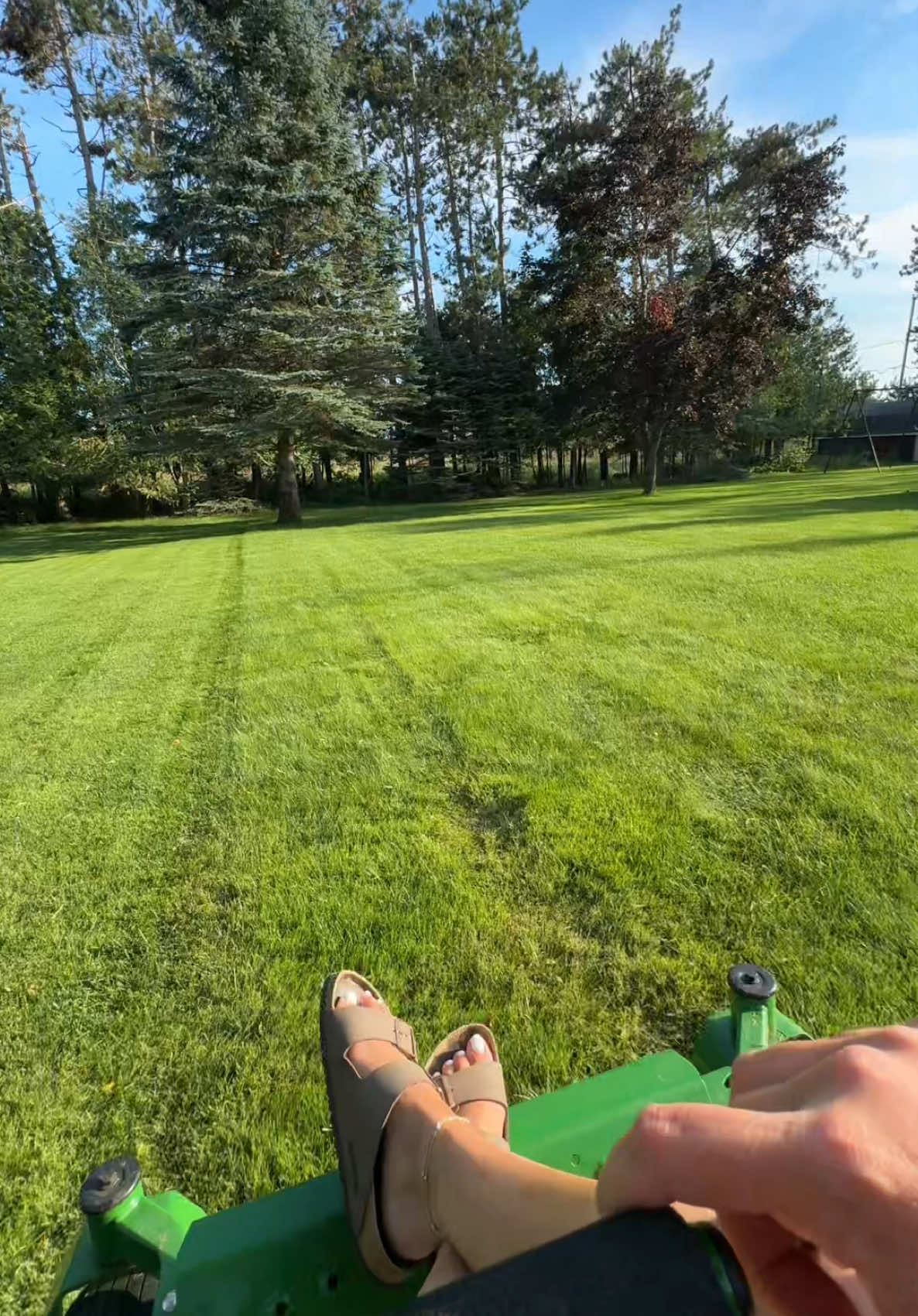 A post by @jkentrn on TikTok caption: 🤷‍♀️ okay then.. #singlemom #doitallmomma #manofthehouse 