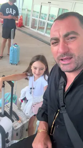 A post by @pescobar.paulnicolau on TikTok caption: #pescobar #natalia 