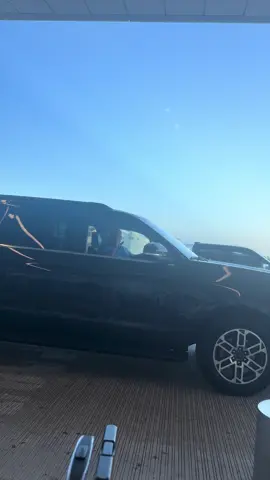 A post by @pescobar.paulnicolau on TikTok caption: @Avram Gal #pescobar 