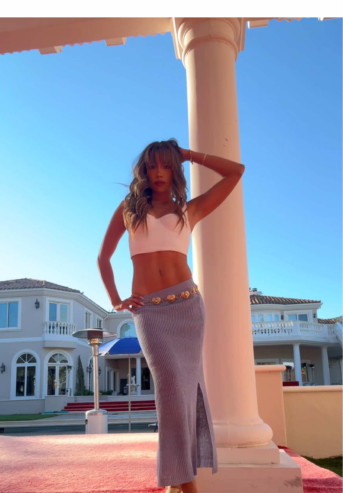A post by @liliana_alexis on TikTok caption: what’s your fav part about my fit ?? #OOTD 🤍 