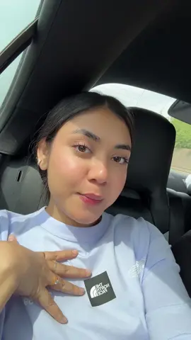 A post by @noureenafrosepiya22 on TikTok caption: Vacation Mood On 🌸😁
