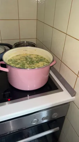 A post by @alina.madalina.aeco1real on TikTok