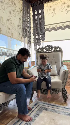 A post by @yahia_x on TikTok caption: 😂😂😂😂#يحيى_الزعبي 