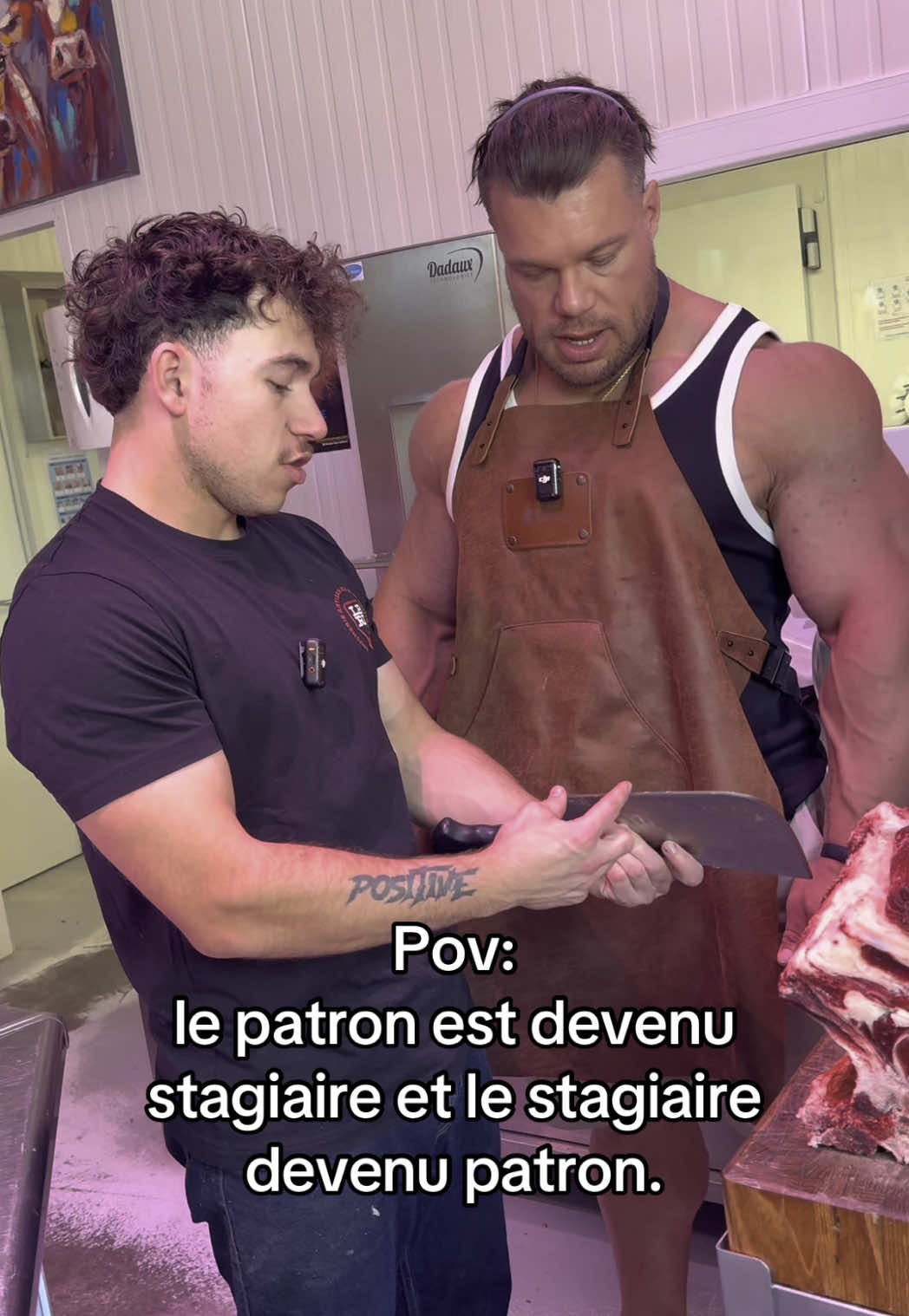 A post by @b_labourde on TikTok caption: La venue de @Florian 🥩🤯 @boucherie.labourde #boucherie 