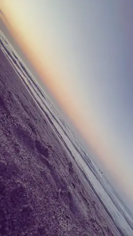 A post by @claudiagonta08 on TikTok caption: @Iuliana Țīu #pktiktokofficial #mare🦋❤️ #viral 
