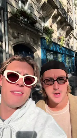 A post by @lucasdrag on TikTok caption: Dans ce vlog il y a des garçons des voitures mais surtout des @Jimmy Fairly 🕶️ 🛞💨 !  invitation*
