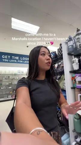 A post by @designedbycarissa on TikTok caption: all the icon glasses + Halloween/kitchen finds + viral pillows = sign me uppp #marshalls #marshallsshopping #shoppingvlog #glassware #decorativepillows 