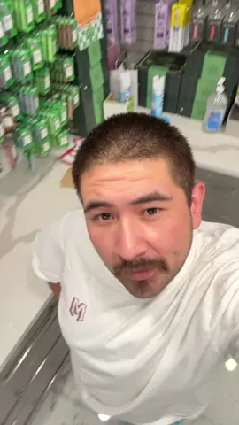 A post by @brian_huerta13 on TikTok caption: #fyp #viral 