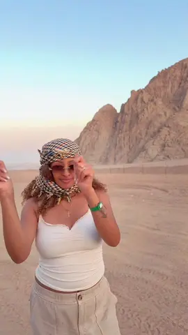 A post by @adiamsibhatu on TikTok caption: #egypt #eritreantiktok🇪🇷🇪🇷habesha #adiamsibhatu #foryou #vairal #ethiopian_tik_tok #ገፅ #fypシ゚ @Tes.Travelagency.Egypt  @adiamsibhatu✨  @adiamsibhatu✨  @adiamsibhatu✨ 