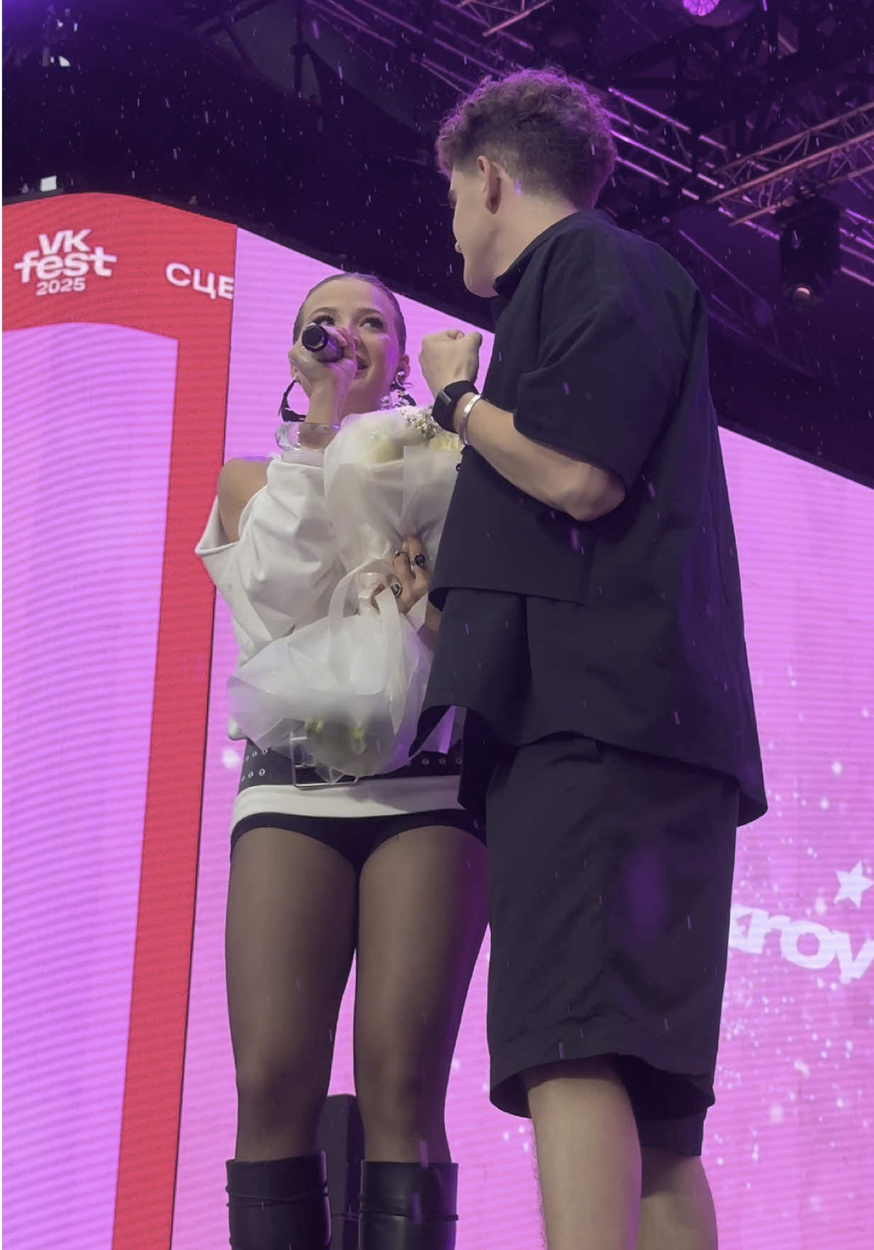 A post by @pokrov on TikTok caption: Мой парень с голубыми глазами ❤️