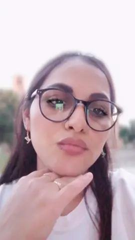 A post by @alexya_deny08 on TikTok caption: #FunkNoCapCut #fyp 😘🌺la plimbare 😘🌺💋Hildesheim 🌺😘