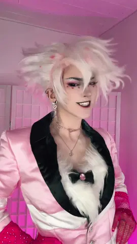 A post by @.ayoitslani on TikTok caption: HE IS BACK💁🏻‍♂️ #slay #angeldust #Cosplay 