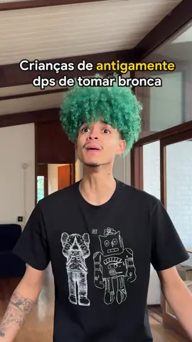 A post by @jooj on TikTok caption: Antigamente era outra história KKKKKK qual do dois você é? 😂😂 #irmaosnatu