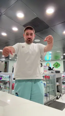 A post by @brian_huerta13 on TikTok caption: #fyp #viral 