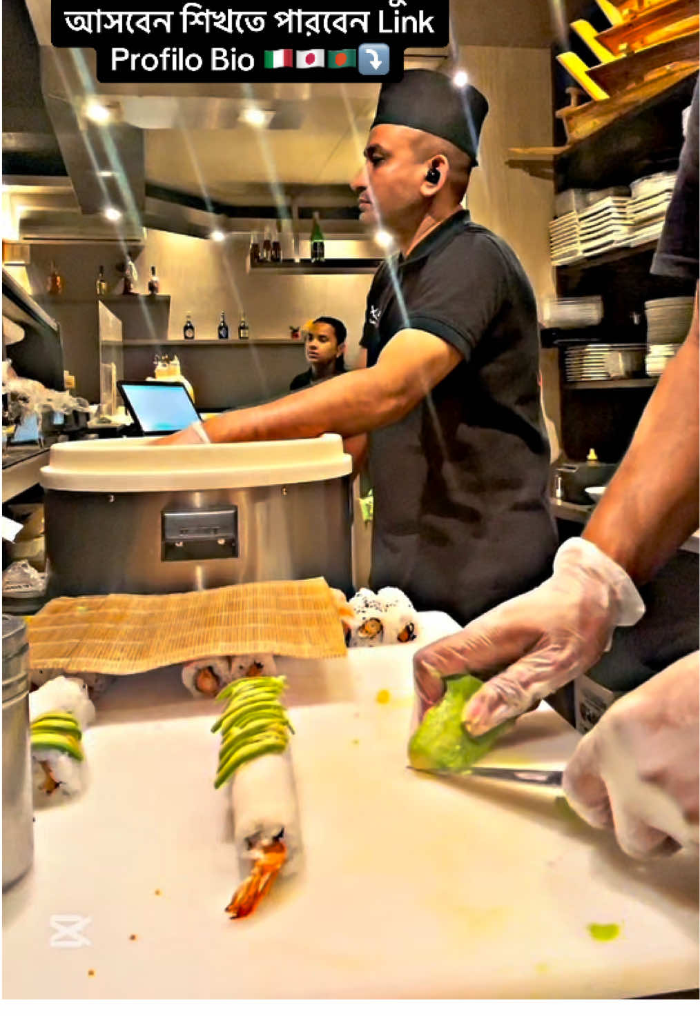 A post by @basharkarim_official on TikTok caption: Sushi কাজ শিখতে চান #italy🇮🇹 #basharkarim #sushi #chef #Vlog #CapCut #Restaurant ##bdtiktokofficial #sushirestaurant 