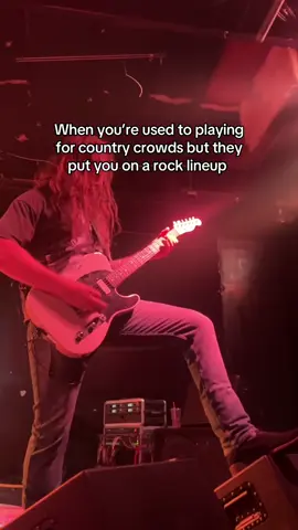 A post by @foxnvead on TikTok caption: Cool w us #metallica #foxnvead #fyp 
