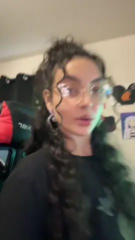 A post by @myaalaze on TikTok caption: #fyp 