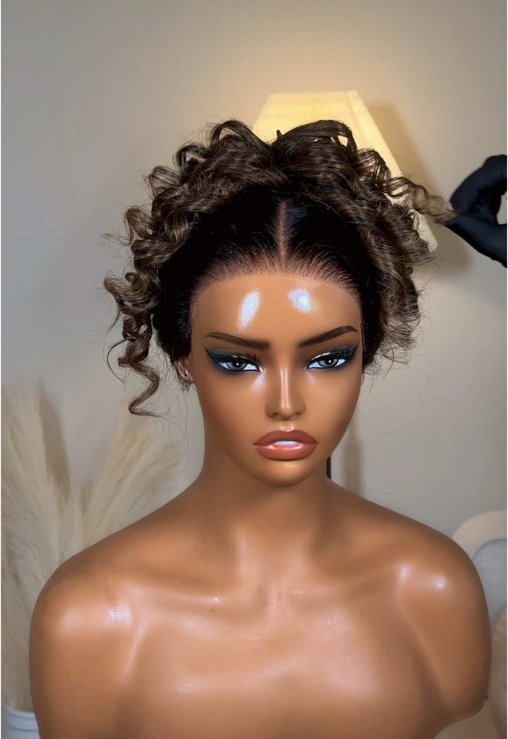 A post by @unice_amazonstore on TikTok caption: Styling my hair with me💅🏿🔥 #grwm #fy #foryourpage #uniceamazon #unicehair #loosewave #wigstyling #amazonfinds #amazonwigreview #byebyeknotswig 