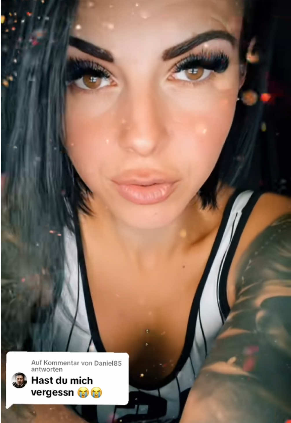 A post by @niinisworld on TikTok caption: #teamniinisworld♥️ 