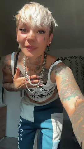 A post by @bauer_eule on TikTok