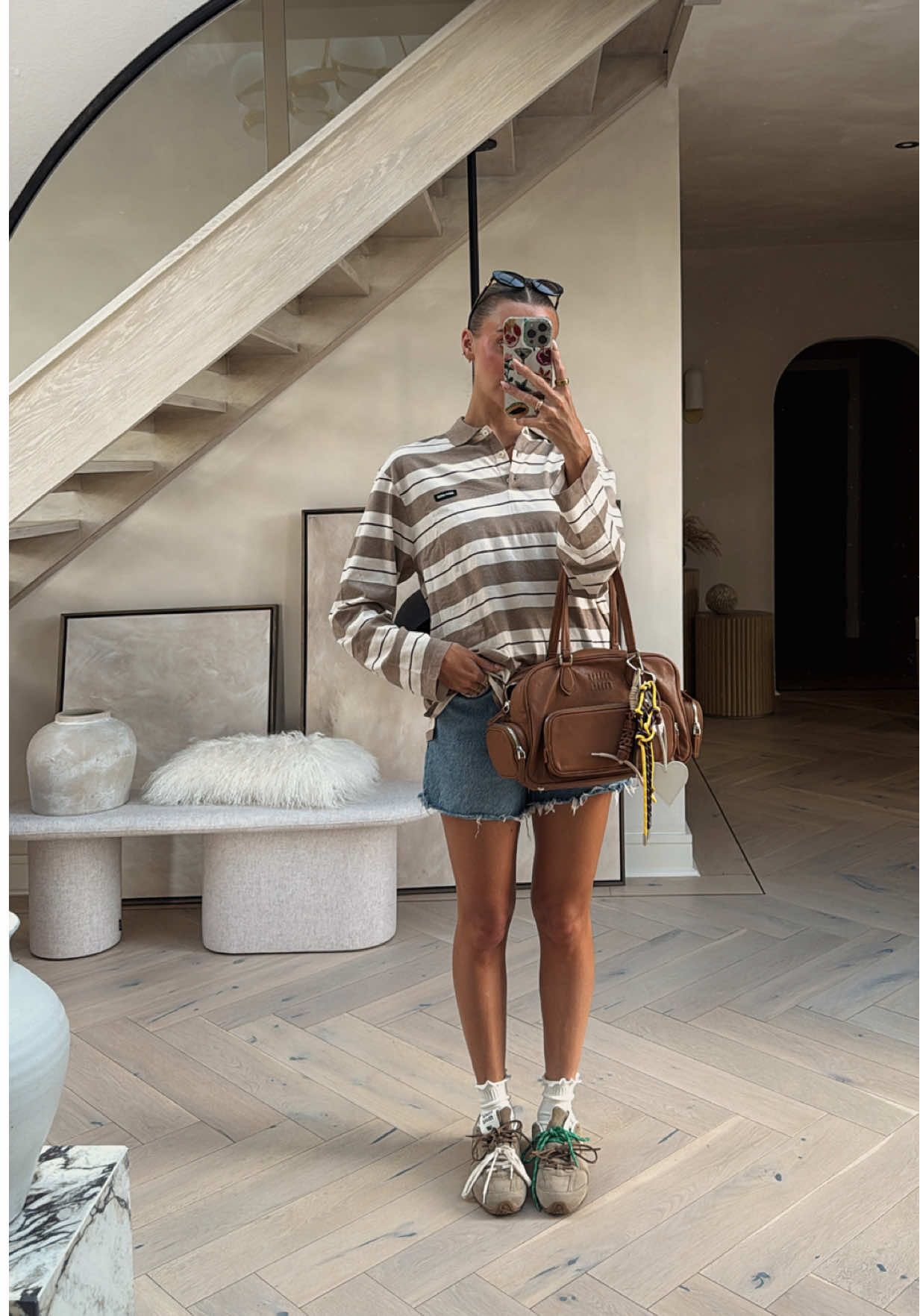 A post by @perriesian on TikTok caption: Solo shopping & nails date! P.s sorry for the feet content 😭🤣 #fyp #shopping #nails 