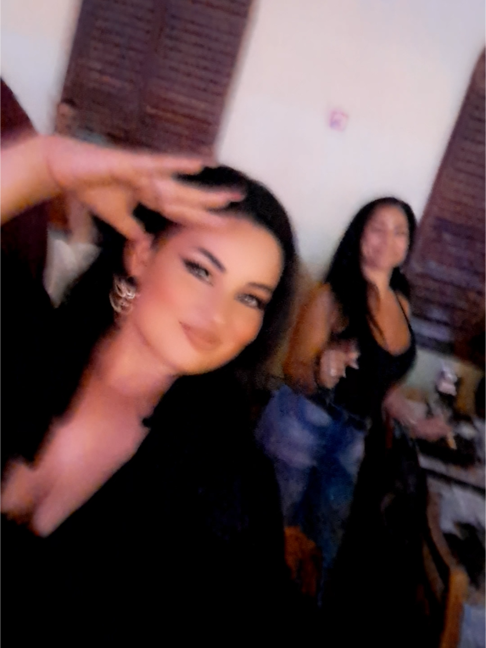 A post by @nikoledaria on TikTok caption: 👍🍾🍸✌️🍾#🍾🍹🍷🍸🐇🤣🥂🍾🍷🍹😜 #♡♡ #reina #fouyou #dubaitiktoker #❤️❤️❤️❤️❤️❤️❤️❤️❤️❤️❤ #🥰🥰🥰🥰🥰🥰🥰🥰🥰🥰🥰🥰🥰🥰 #♡♡♡ #pagefoyou #pageant 