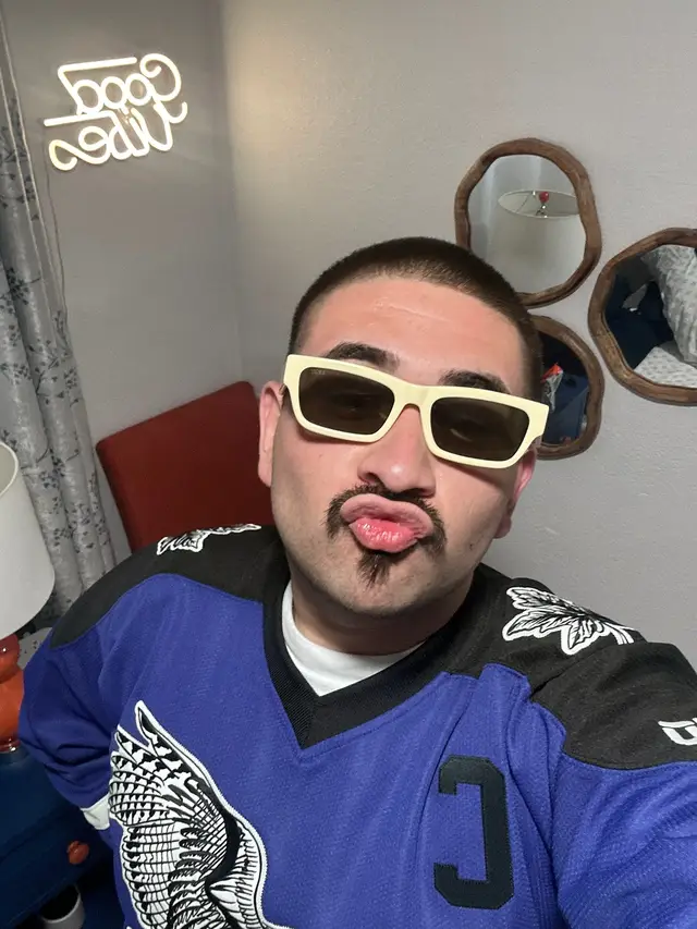 A post by @brian_huerta13 on TikTok caption: #fyp #viral 