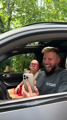 A post by @marie_tammo on TikTok caption: Ohh, das war knapp🫣😂!!! #Viral #fürdich #foryoupage #fy #fyp #funnyvideo #couplecomedy #comdey #foryou 
