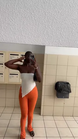 A post by @oumoudoumbia4 on TikTok