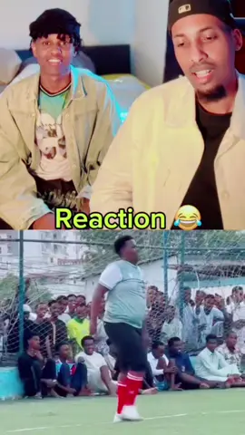 A post by @aydarusflip on TikTok caption: #duet #comedia #foryoupage❤️❤️ #xamarcadey🇸🇴🇸🇴🇸🇴🇸🇴 #Viral #Stitch #musica 