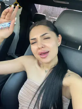 A post by @alinaf.yonella on TikTok caption: 😏👸🏽