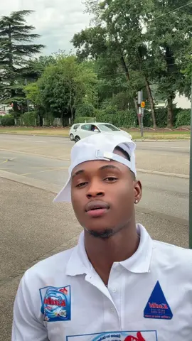 A post by @kourisimple on TikTok caption: Mamaya boss ❤️❤️ #guineenne224🇬🇳 #malitiktok🇲🇱 #ivoire_humour🇨🇮🇨🇮 