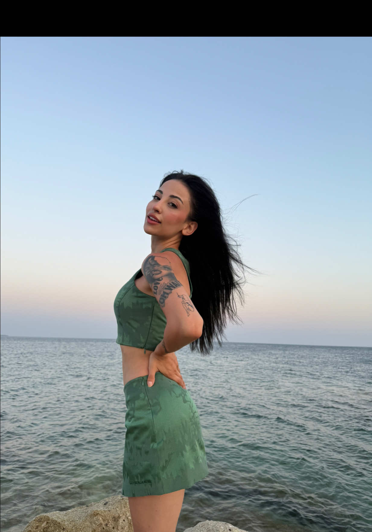 A post by @busekorkmaz on TikTok caption: Canım tatilimde de benimlesin bak🫰🏻🫰🏻