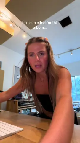 A post by @nataliejane on TikTok caption: #after #finding #u hehe love uuu