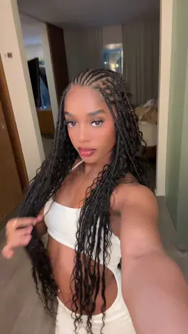 A post by @kayarice on TikTok caption: overly 