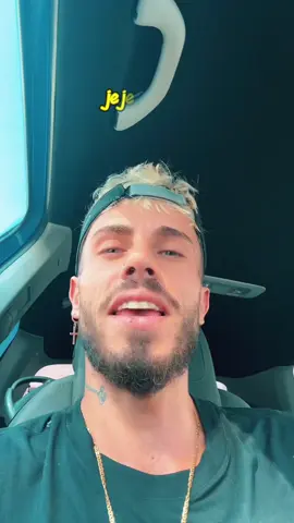 A post by @calele_oficial on TikTok caption: Pon el nombre del tuyo 🐶 #perros #motivacion 