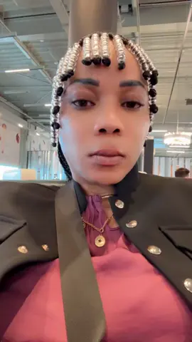 A post by @ferretbrowne on TikTok
