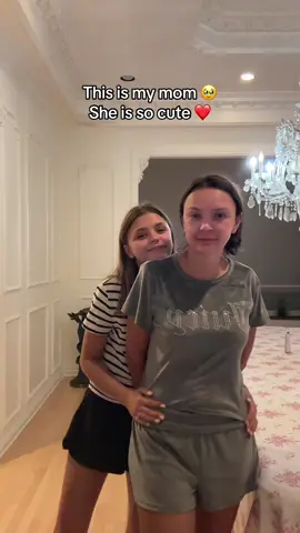 A post by @odarkakom on TikTok